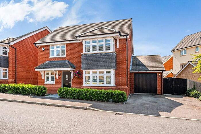 4 Bedroom Detached House For Sale In Davy Drive, Shefford, SG17