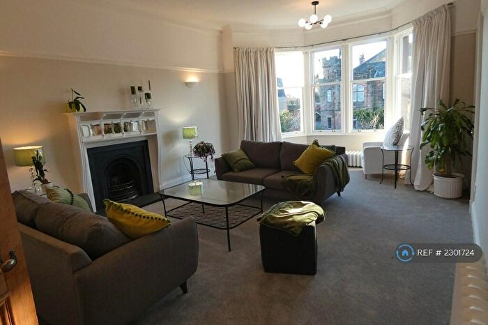 5 Bedroom Flat To Rent In Arnwood Drive, Glasgow, G12