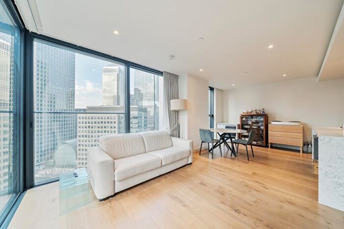 2 Bedroom Flat For Sale In Marsh Wall London, E14