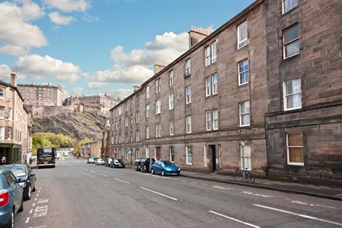 2 Bedroom Flat To Rent In Spittal Street, Central, Edinburgh, EH3