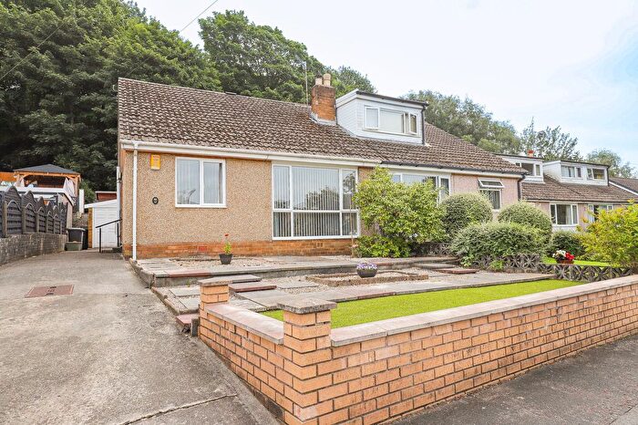2 Bedroom Bungalow For Sale In Winchester Avenue, Lancaster, LA1