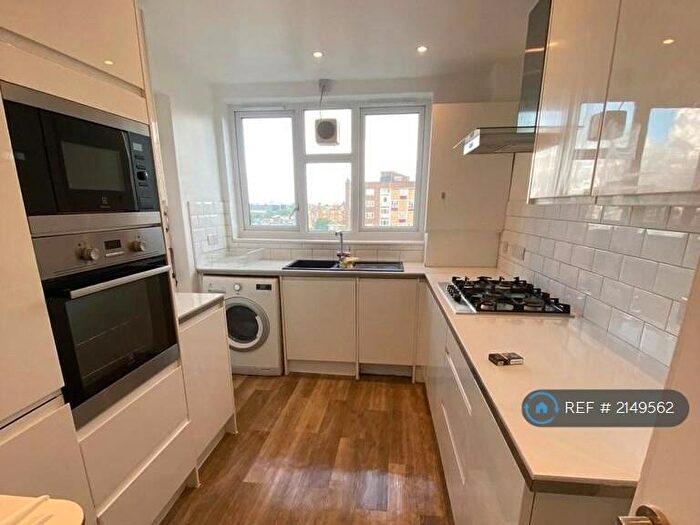 2 Bedroom Flat To Rent In Wenlock Street, London, N1