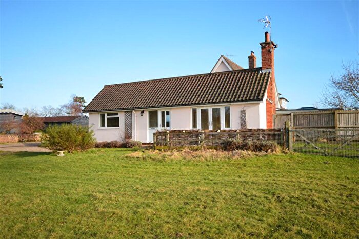 1 Bedroom Bungalow To Rent In Darsham, IP17
