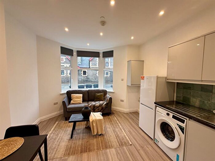 1 Bedroom Flat To Rent In Colum Road, Cathays, CF10