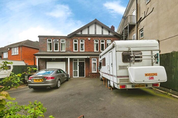 4 Bedroom Detached House For Sale In Kingsbury Road, Erdington, Birmingham, B24