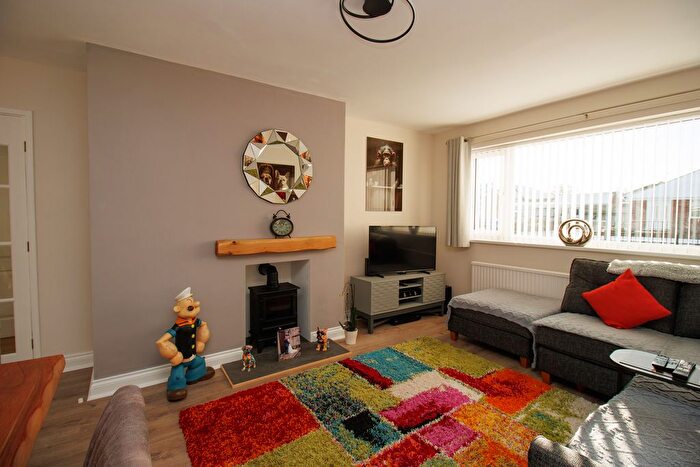 2 Bedroom Semi-Detached Bungalow For Sale In Chevin Drive, Filey, YO14