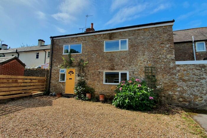 4 Bedroom Terraced House For Sale In Bridport, DT6
