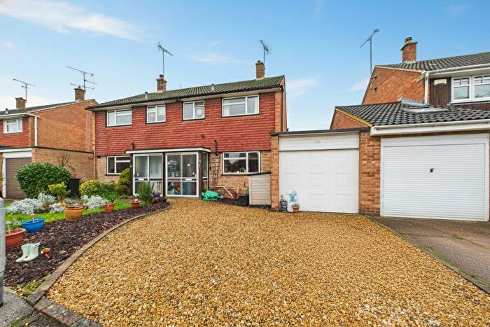 3 Bedroom Semi-Detached House For Sale In Valley Crescent, Wokingham, Berkshire, RG41