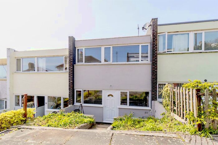 4 Bedroom House To Rent In Chesterfield Road, Plymouth, PL3