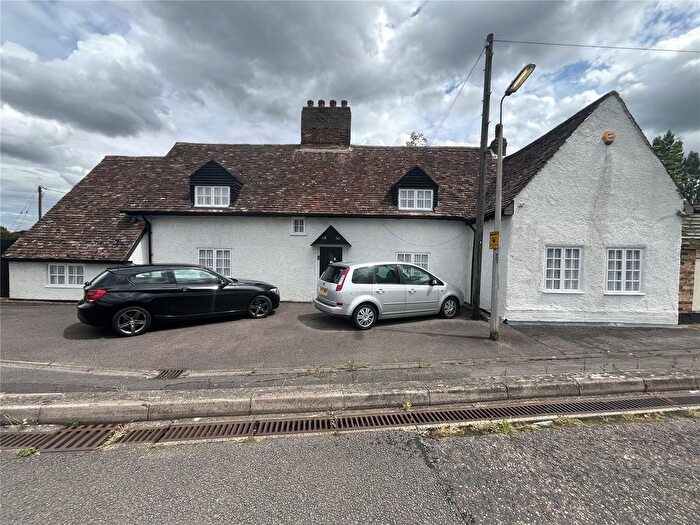 4 Bedroom Detached House For Sale In Great North Road, Wyboston, Bedford, Bedfordshire, MK44