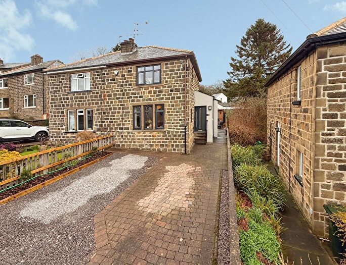 2 Bedroom Semi Detached House For Sale In South Hill Drive, Gilstead, Bingley, BD16
