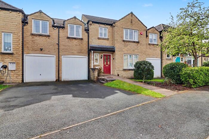 5 Bedroom Terraced House For Sale In Bobbin Close, Golcar, Huddersfield, West Yorkshire, HD7