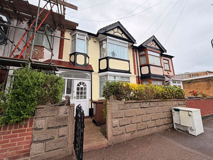 4 Bedroom Terraced House To Rent In Leigh Road, Leyton, E10