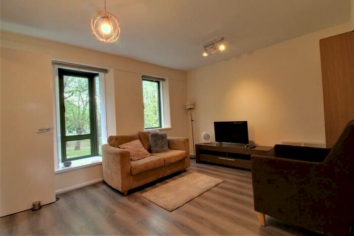1 Bedroom Apartment To Rent In Stevens Terrace, St. Pauls Square, Birmingham, B3