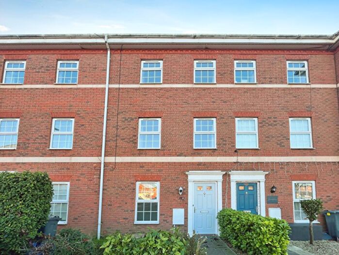 4 Bedroom Terraced House To Rent In Beaufort Square, Pengam Green, CF24