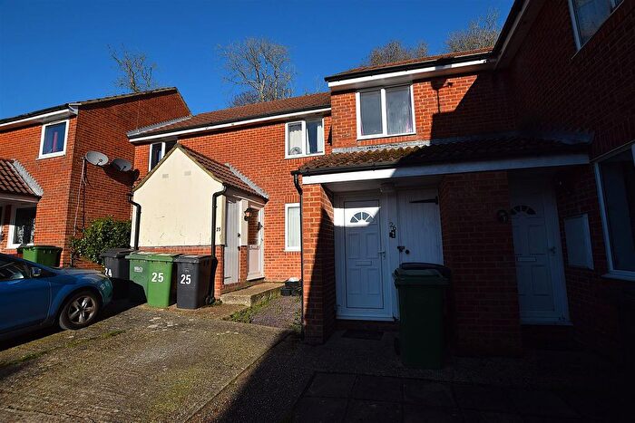 3 Bedroom Terraced House To Rent In Greenfields Close, St. Leonards On Sea, TN37