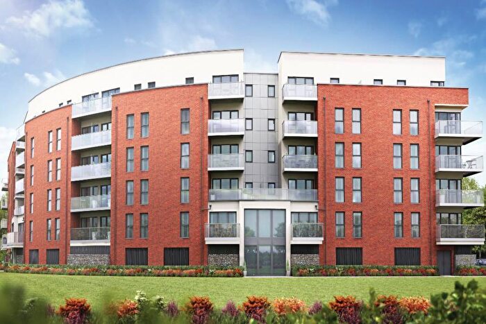 2 Bedroom Flat To Rent In Brunel House, Chancellor Way, Dagenham, RM8