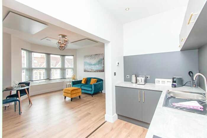 1 Bedroom Flat To Rent In Coldharbour Road, Bristol, BS6