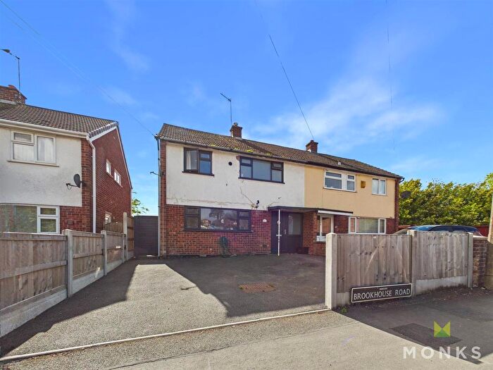 3 Bedroom Semi-Detached House For Sale In Brookhouse Road, Oswestry, SY11