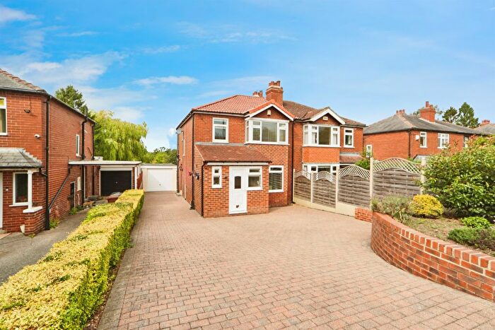 3 Bedroom Semi-Detached House For Sale In Talbot Road, Leeds, LS8