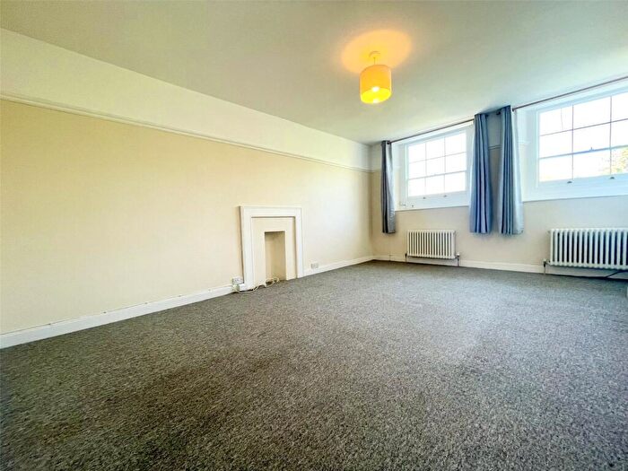 2 Bedroom Apartment To Rent In Clifton, Caledonia Place, BS8