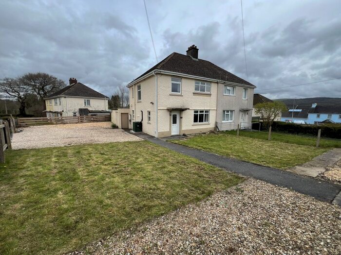 3 Bedroom Semi-Detached House To Rent In Rhosdeg, Rhosmaen, Llandeilo, SA19