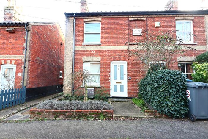 2 Bedroom Semi Detached House For Sale In Fairfield Road, Saxmundham, IP17