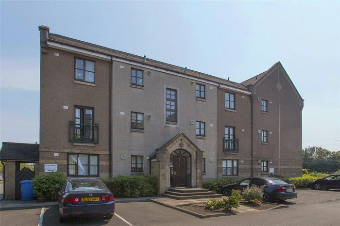 2 Bedroom Flat To Rent In Balbirnie Place, Haymarket, Edinburgh, EH12