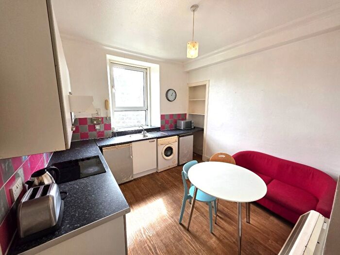 2 Bedroom Flat To Rent In Urquhart Road, City Centre, Aberdeen, AB24