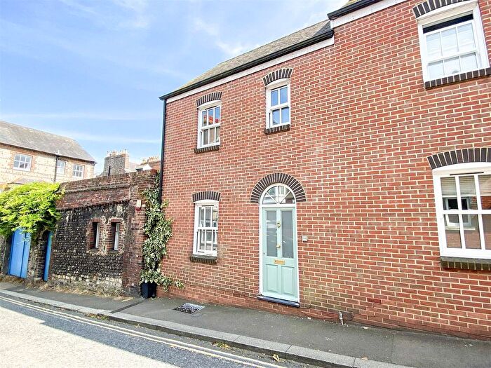 3 Bedroom Terraced House To Rent In East Street, Lewes, BN7