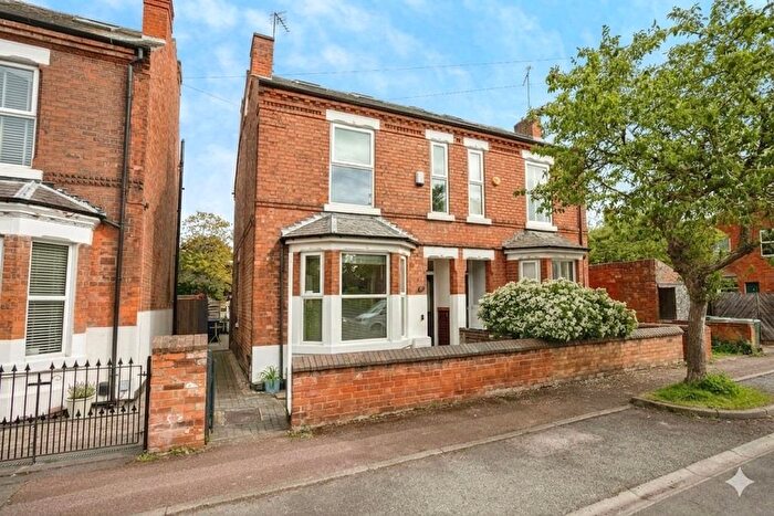 4 Bedroom Semi-Detached House For Sale In Gertrude Road, West Bridgford, Nottingham, Nottinghamshire, NG2