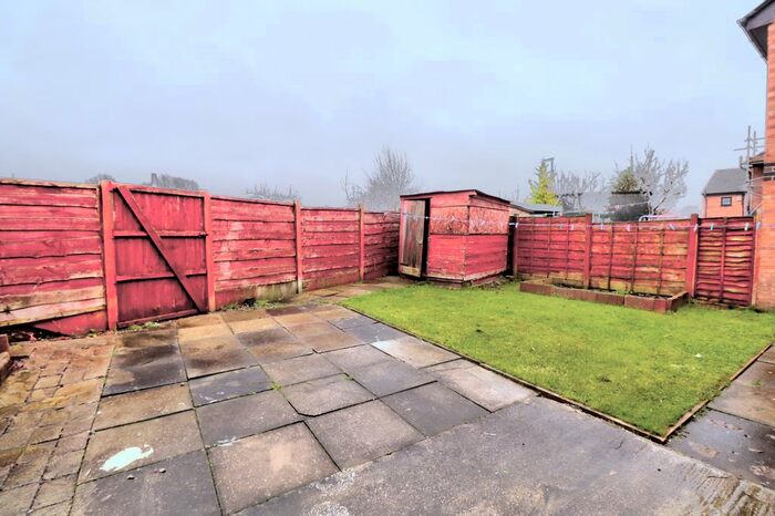2 Bedroom Bungalow For Sale In Crammond Close, Failsworth, Manchester M40