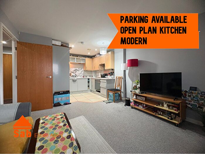 1 Bedroom Flat To Rent In Lanadron Close, Isleworth, TW7