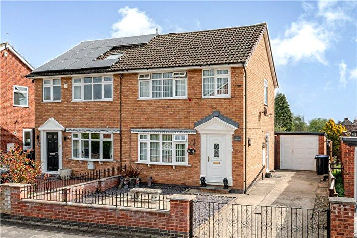 3 Bedroom Semi-Detached House For Sale In Carr Close, Ripon, North Yorkshire, HG4