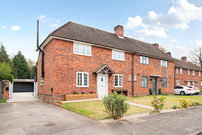 3 Bedroom Semi Detached House For Sale In Tringham Close, Ottershaw, KT16