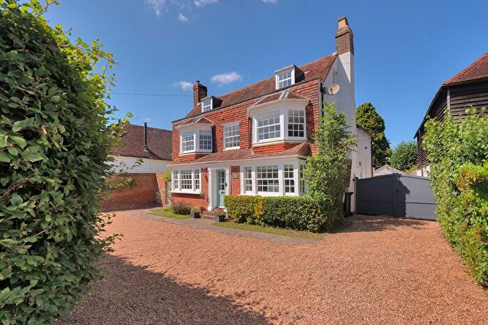 5 Bedroom Detached House For Sale In The Street, Mereworth, Maidstone, ME18