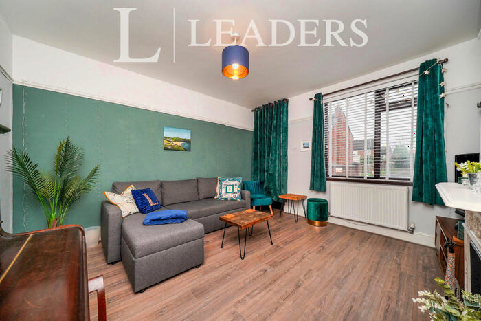 2 Bedroom Semi-Detached House To Rent In St Davids Terrace, CH4