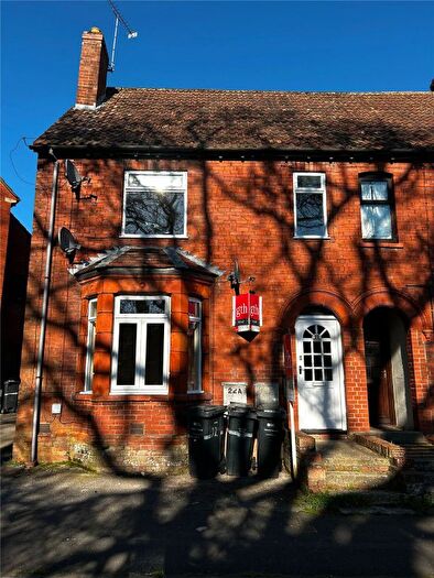 2 Bedroom Flat To Rent In West Street, Yeovil, Somerset, BA20