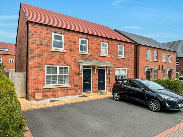 3 Bedroom Semi-Detached House For Sale In Garner Way, Fleckney, Leicester, Leicestershire, LE8