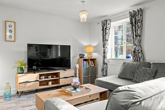 1 Bedroom Flat For Sale In Raglan Place, Ludlow, SY8
