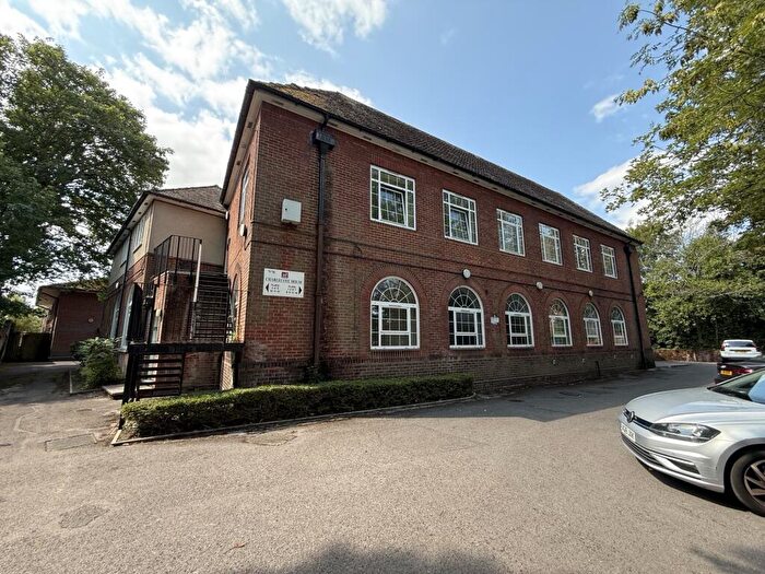 2 Bedroom Apartment To Rent In Charlecote House, Millbrook Road East, SO15