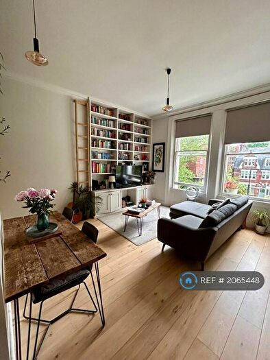 1 Bedroom Flat To Rent In Belsize Avenue, London, NW3