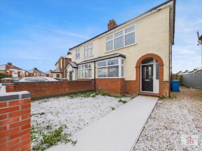 2 Bedroom Semi-Detached House To Rent In Bernard Crescent, Ipswich, IP3