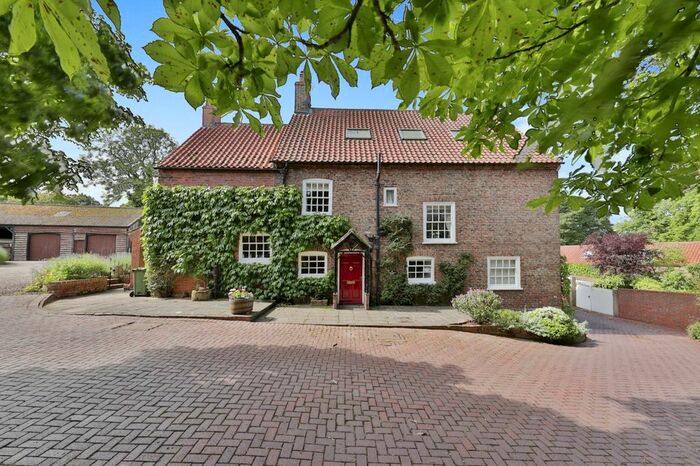 4 Bedroom Detached House For Sale In The Green, Bishop Burton, Beverley, East Riding Of Yorkshire, HU17
