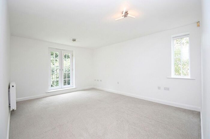 2 Bedroom Flat For Sale In Godolphin Close, Eccles, M30