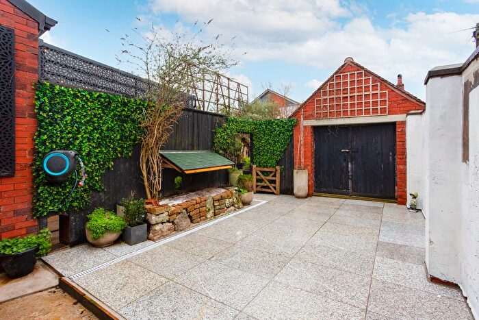 3 Bedroom Detached House For Sale In Durham Avenue, Lytham St Annes, FY8