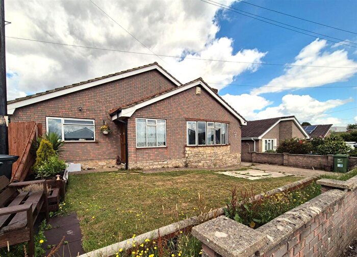 2 Bedroom Detached Bungalow To Rent In Maureen Close, Poole, BH12