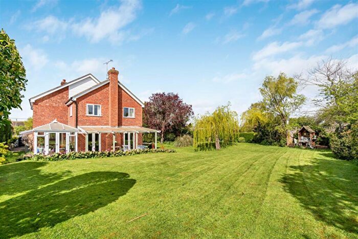 4 Bedroom House For Sale In High Street, Ludgershall, Aylesbury, HP18