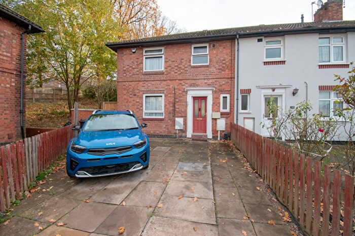 3 Bedroom End Of Terrace House For Sale In Deepdale, Rowlatts Hill, LE5