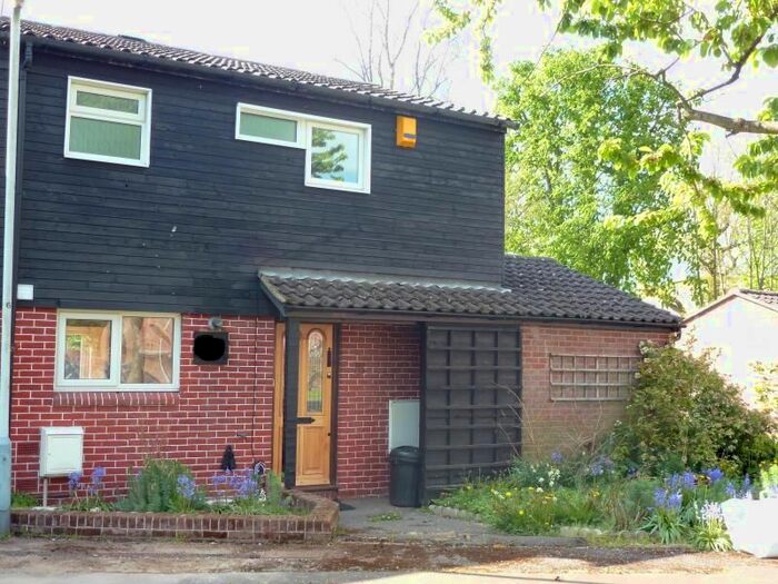 2 Bedroom Property To Rent In Mezen Close, Northwood, HA6